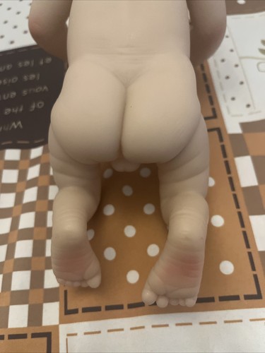 Newborn Lifelike Baby Boy Anitomically Correct Doll G.F. - 7056 Brown Eyes - Picture 9 of 10