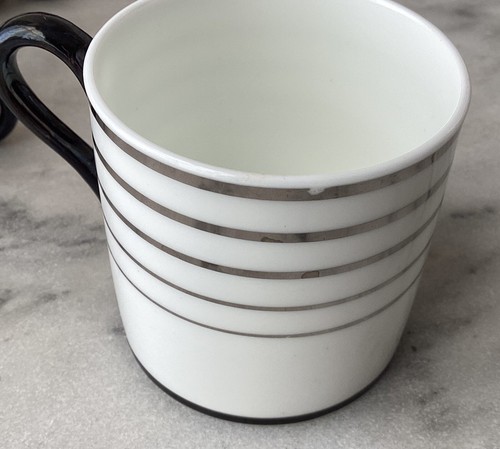 VTG 16-piece Wedgwood Bone China Demitasse Cups (8) & Saucers (8), Silver Stripe - Picture 11 of 11