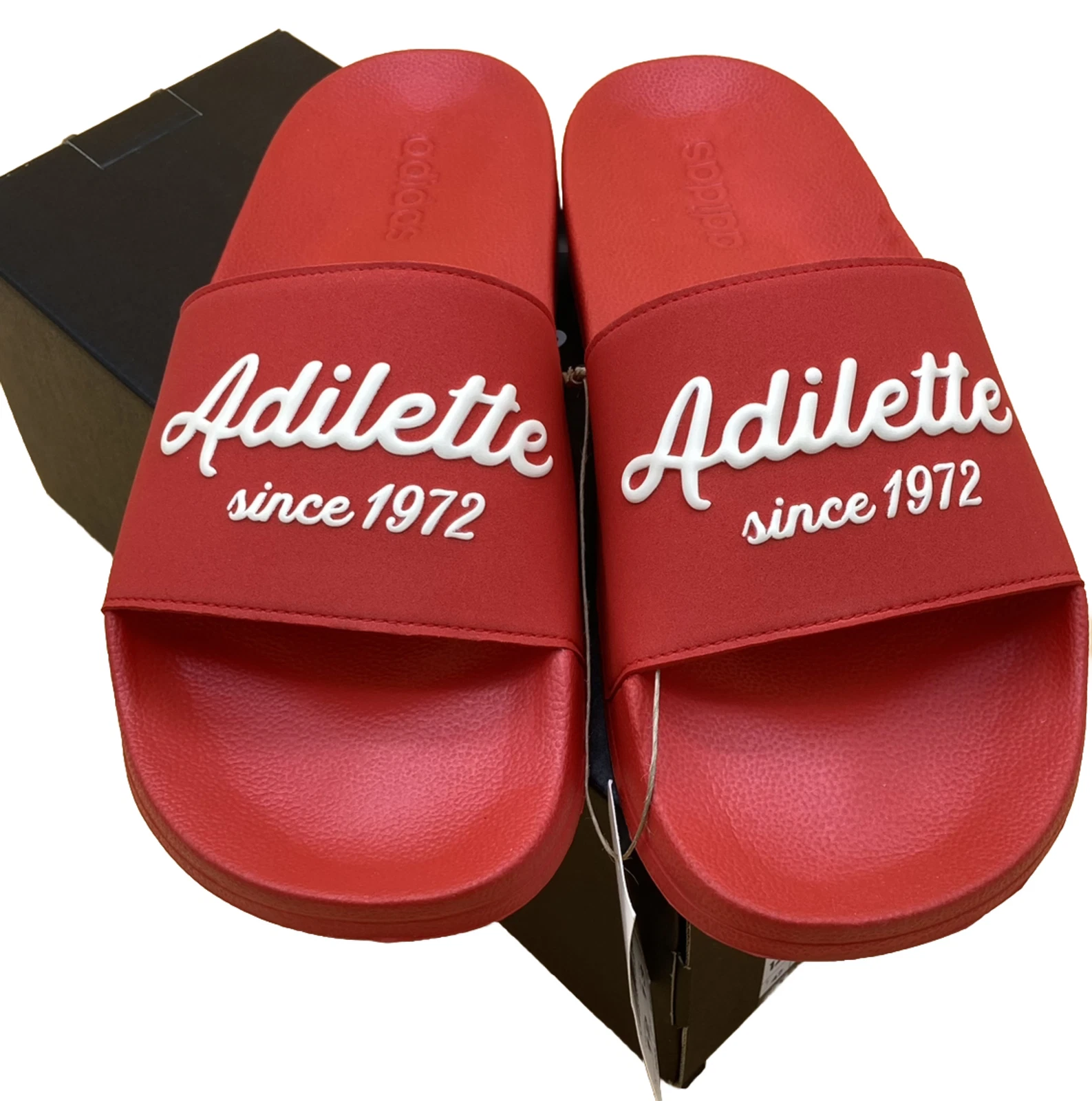 Adidas Adilette Scivoli Doccia Unisex GW8751 Rosso Bianco Uomo 12 Donna 13 NUOVI