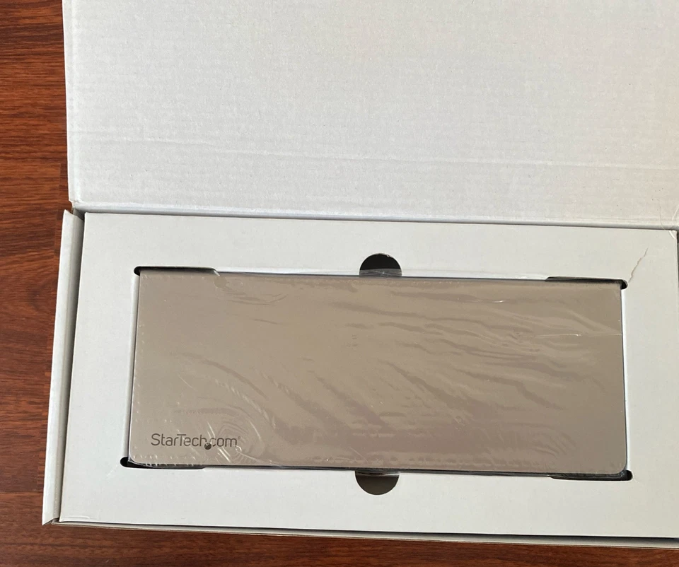 NEW StarTech Thunderbolt 3 Dock Dual Monitor 4K 60Hz TB3 Laptop Docking Station - Image 2 of 4