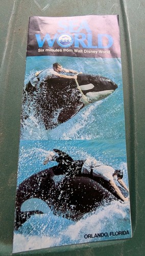 Vintage Seaworld Brochure Amusement Park.W Map Inside...Free Shipping..