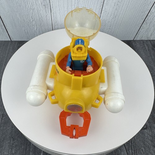 Vtg Fisher-Price Adventure People Aero Marine Search and Rescue Submarine #323 - Picture 9 of 11