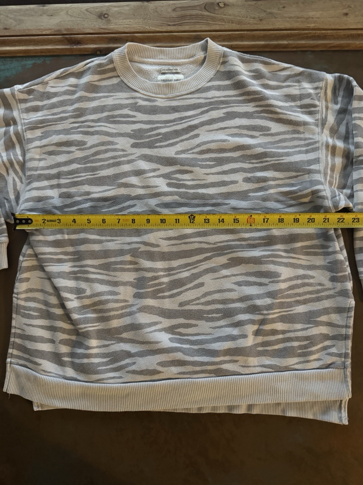 Women’s American Eagle Extra Small Pullover ￼ - image 5