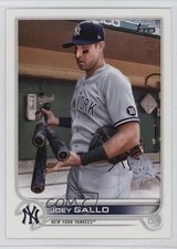 2022 Topps Series 1 Image Variation SP (Holding Bats in Dugout) Joey Gallo 1t2c