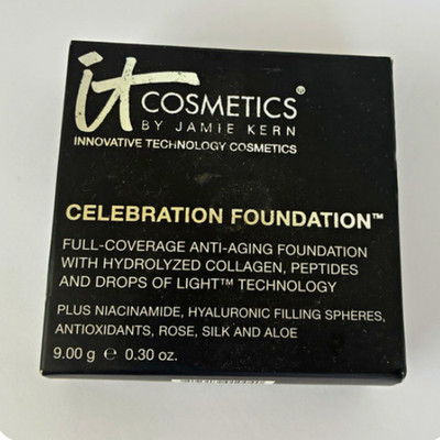 IT Cosmetics Celebration Foundation LIGHT  MEDIUM Full Size 0.30 oz-PLEASE READ