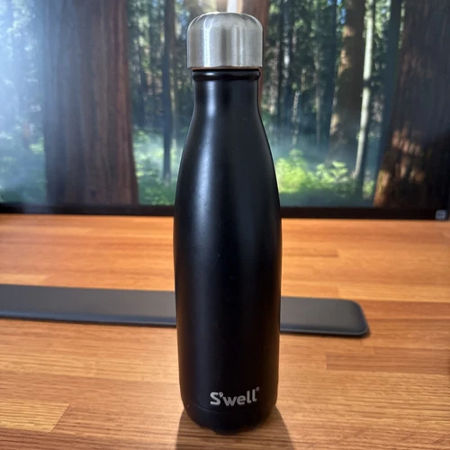 Swell Vacuum Insulated Stainless Steel Water Bottle 17oz Black 