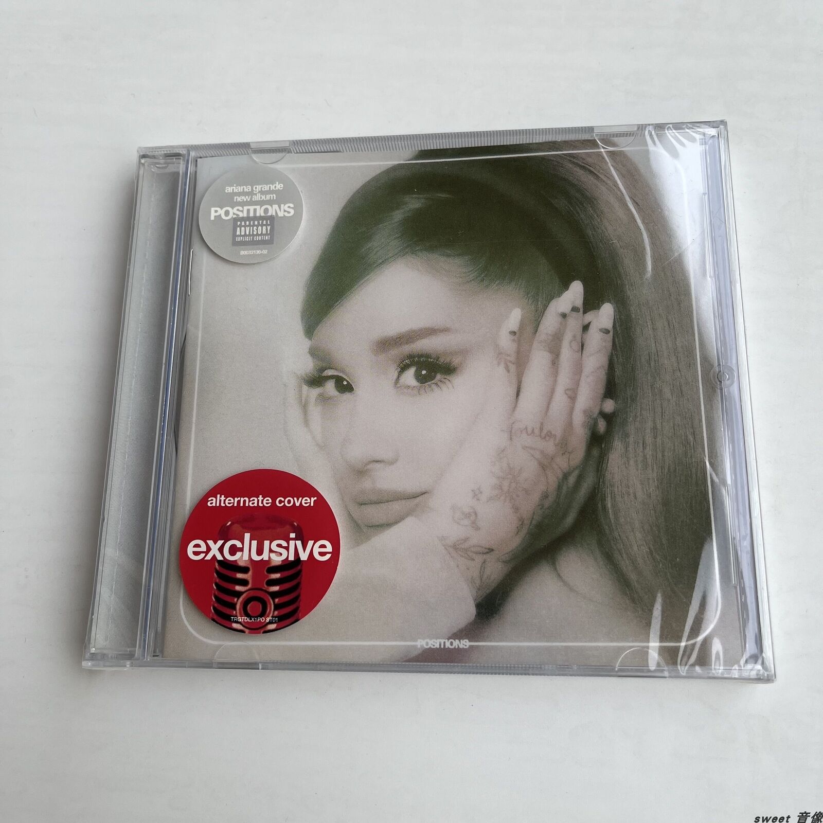 Positions: CD - Ariana Grande