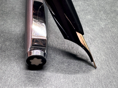 Exc++] MONTBLANC Junior 622 Silver＆Black Vintage Fountain Pen 14K