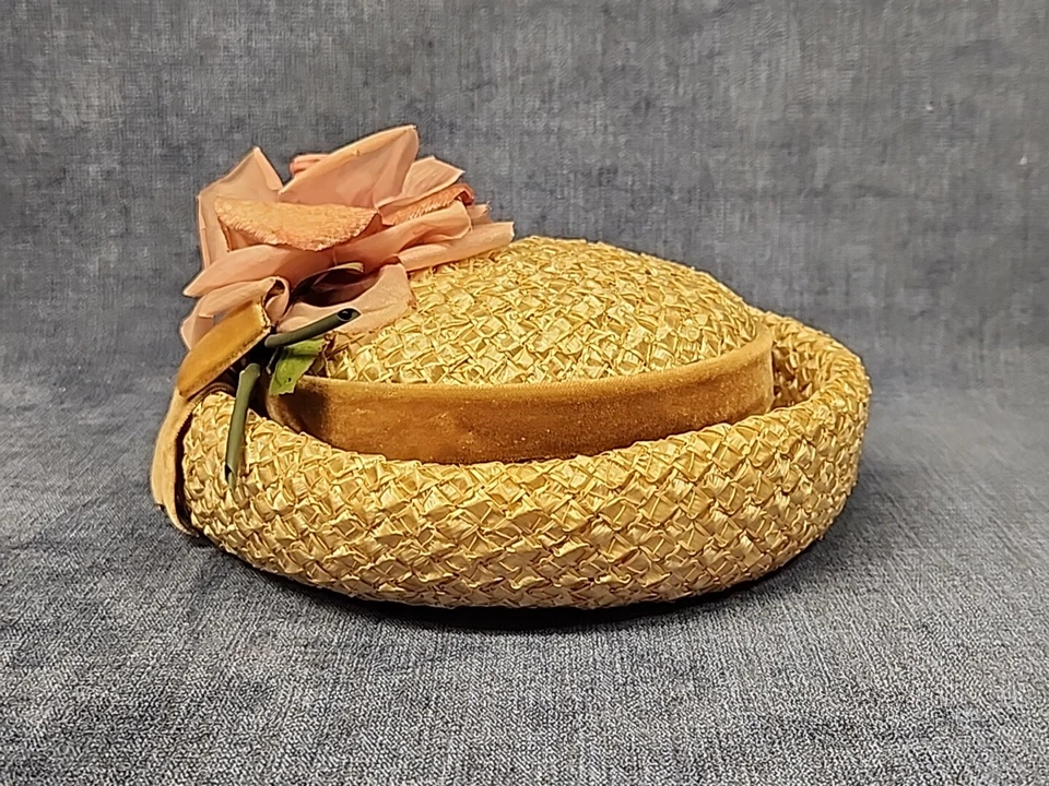 Sombrero de Paja Natural Lucila Méndez De Colección con Cinta de Terciopelo Rosa 50 Cottagecore  Foto 4 de 4