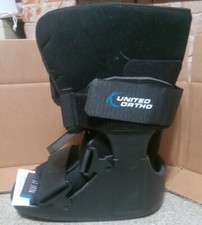 United Ortho Walking Boot with Air Stabilizer Ankle Size Small New