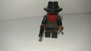 lego bandit minifigure