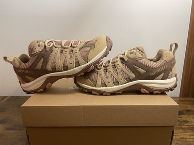 NEW Merrell Accentor 3 Hiking Shoes Womens Size 9.5 - Tan Rose - J038652
