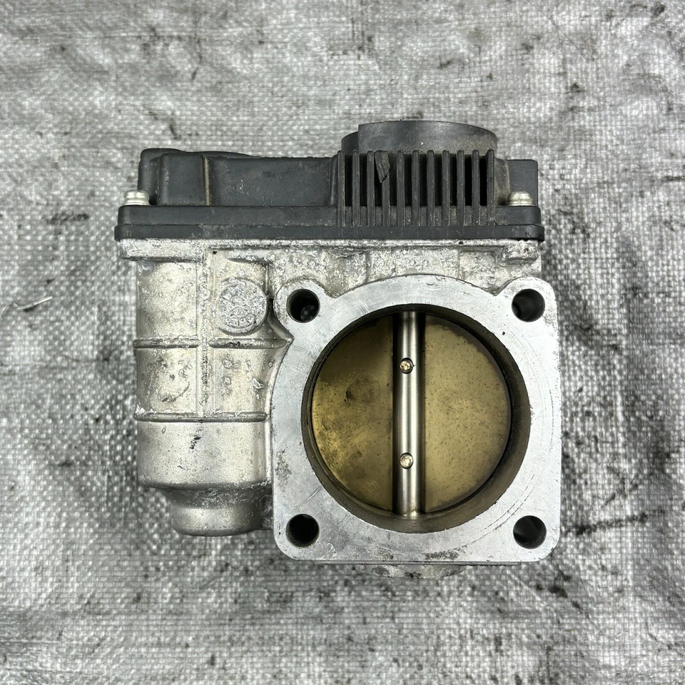 Nissan Altima Sentra 2002-2006 2,5 L carrocería del acelerador de inyección de combustible 60 mm OEM Foto 3 de 3