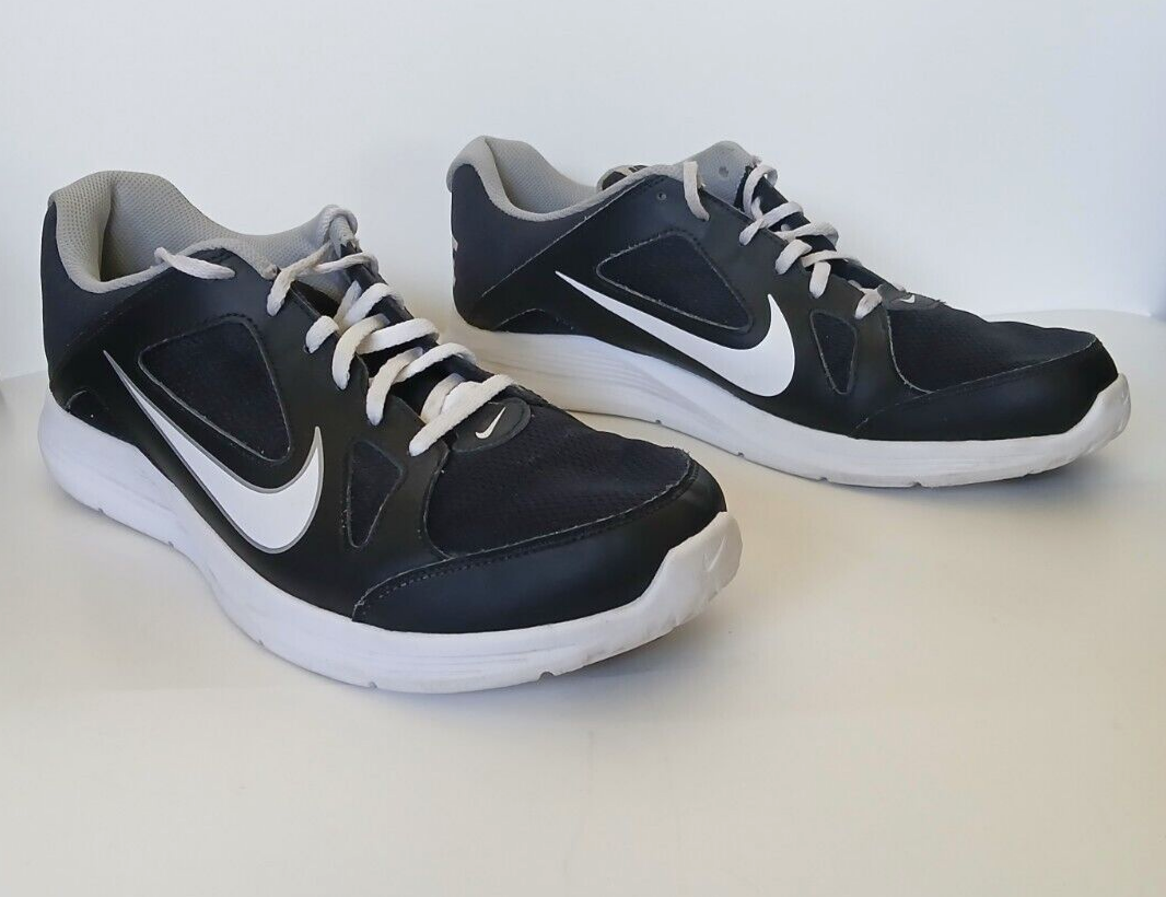 SAOLA Nike CP Trainer Scarpe da Allenamento Bianco e Nero Sneakers 643209 002 Uomo Taglia 14