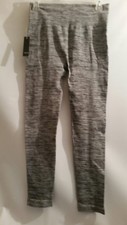 Yoga Pants 121 Leggings One Size Fits Most  Black and Gray Heathered  NWT