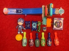 PJ MASK toys lot Figures vehicles Bowling Pins Gecko Cat Boy Puzzle Cars