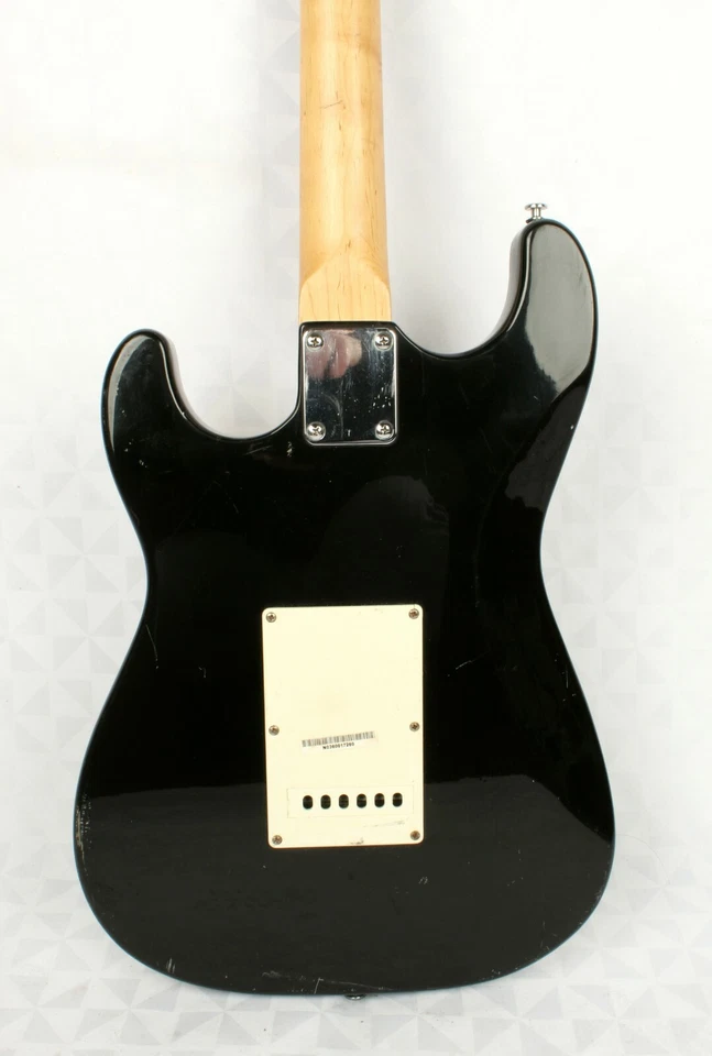 *Guitarra eléctrica Behringer Foto 4 de 4