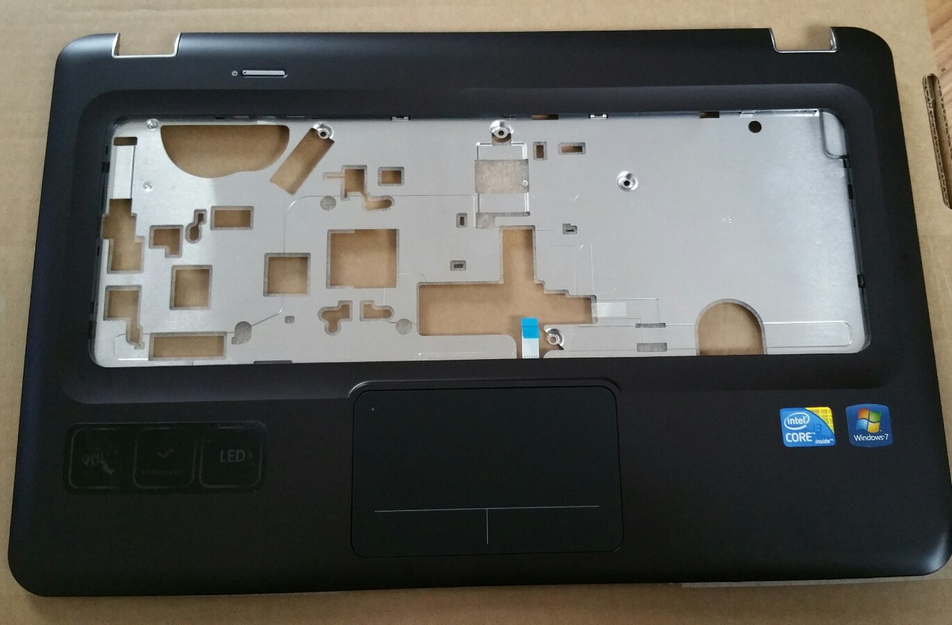 Picture 1 of 6