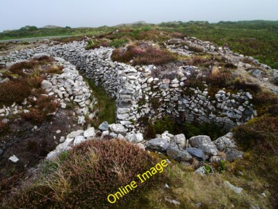 Photo 6x4 Ballowall Barrow New Downs/SW3631 Bronze Age tomb had a long a c2013