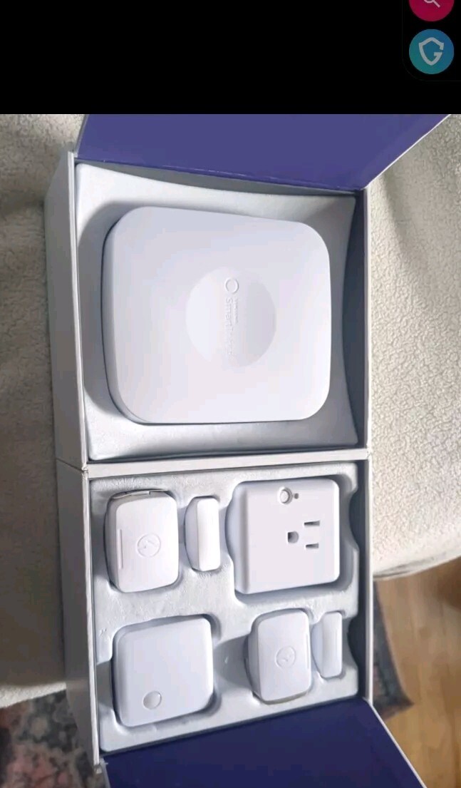 Samsung SmartThing Home Monitoring kit