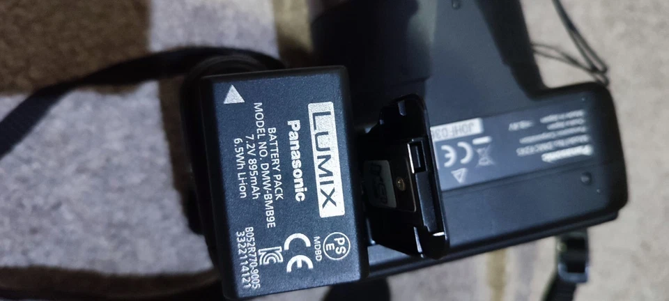 Panasonic Lumix DMC-FZ45 Camera 14.1MP Digital Bridge 24x Zoom, boxed, photo 2 of 4