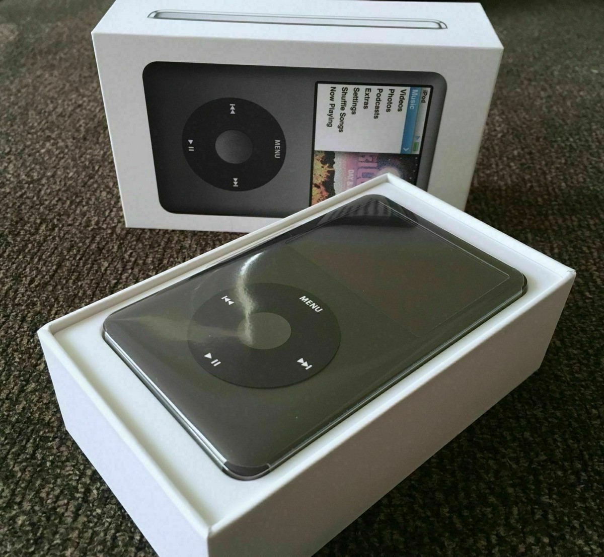Apple iPod Classic 7th generation Black Silver 160/256/512