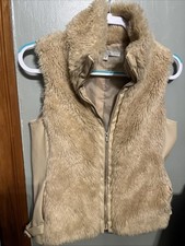 Guess faux fur vest jacket Medium Cream color