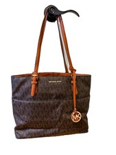 Michael Kors Bedford Large Signature Pocket Tote Brown Acorn MK Monogram Zip Top