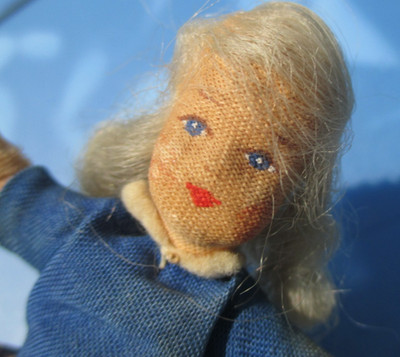 Vintage Erna Meyer Flexible Dollhouse Figures Bendable  Erna‎ Meyer Flexible Doll Biege-Püppchen Handmade Western Germany Vintage Blonde main image 2