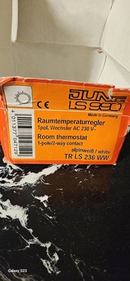 Jung LS 990 Raumtemperaturregler 1 pol.Wechsler AC 230 V