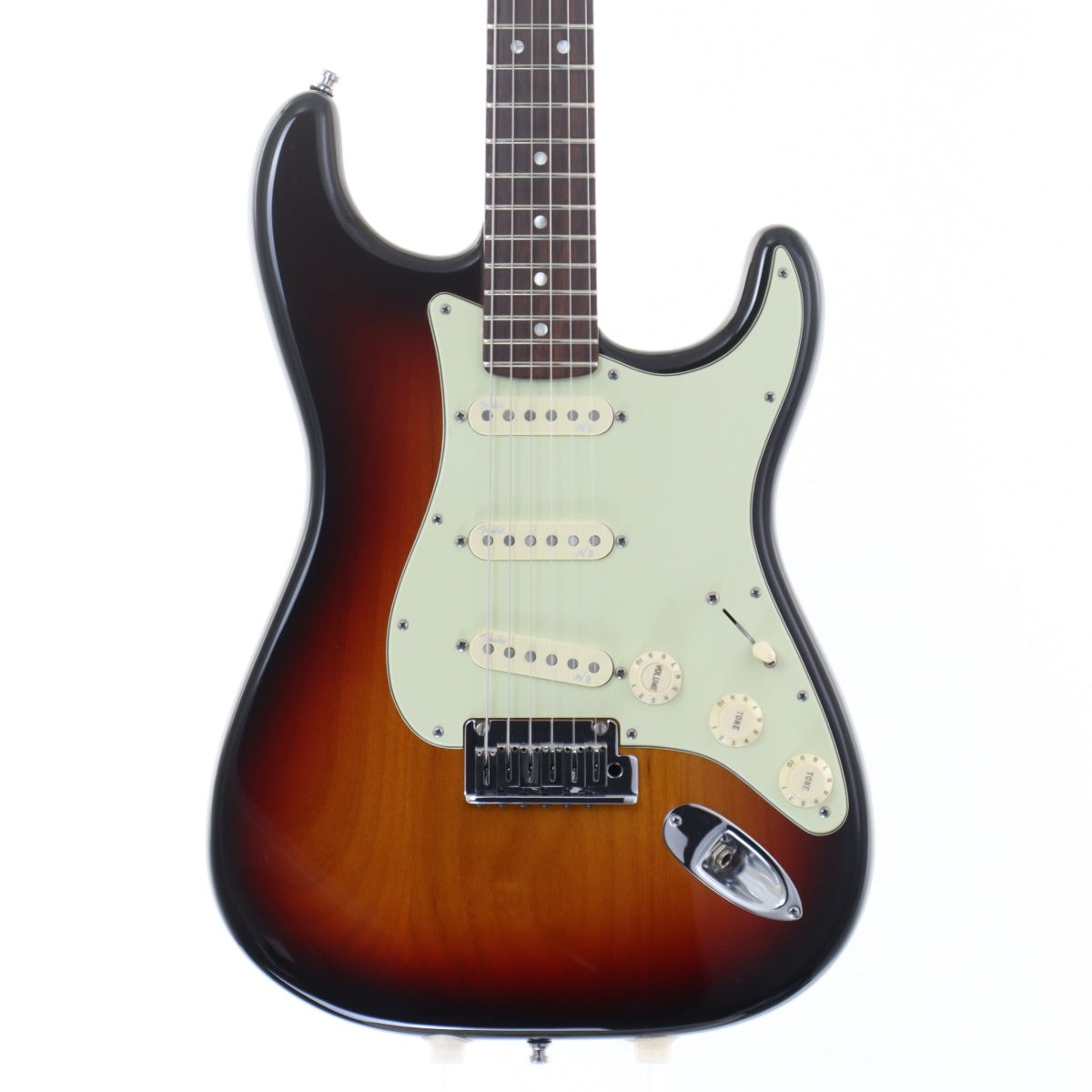 ギター Fender USA Stratocaster American deluxe 511142000064069-00-600x600.jpg