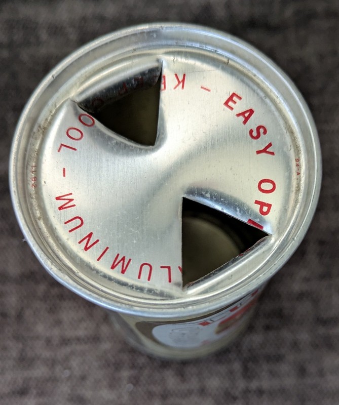 LUCKY LAGER ALUMINUM SOFT TOP FLAT TOP BEER CAN 7oz