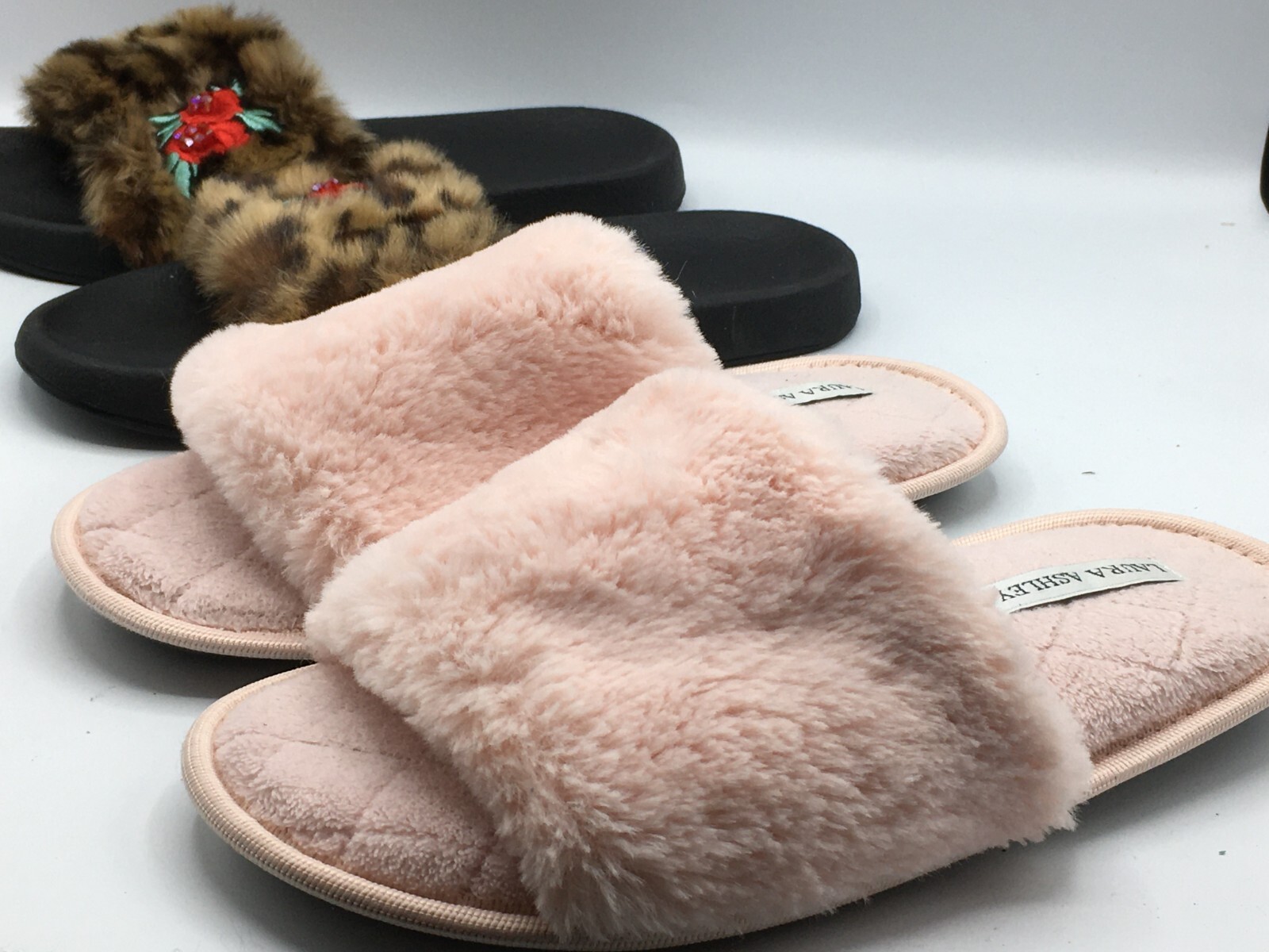 SAOLA Pantofole donna Laura Ashley e marca sconosciuta taglia 7 8 suola gomma lotto di 2