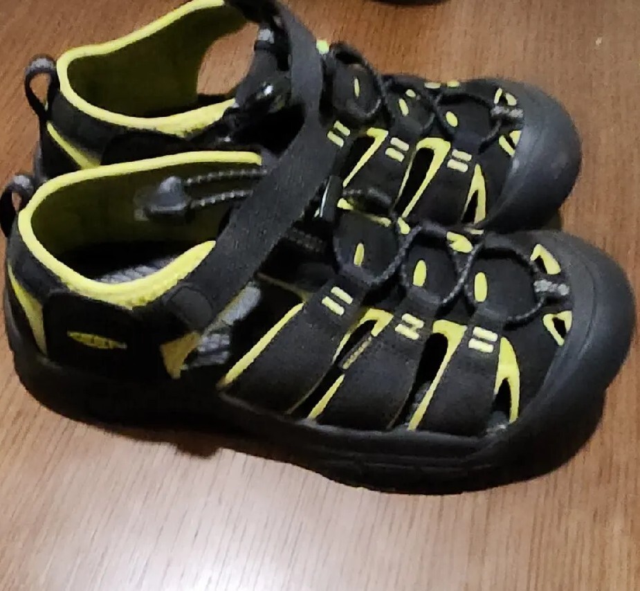 KEEN Sandali sportivi da trekking Appassionati neri verdi impermeabili taglia 4