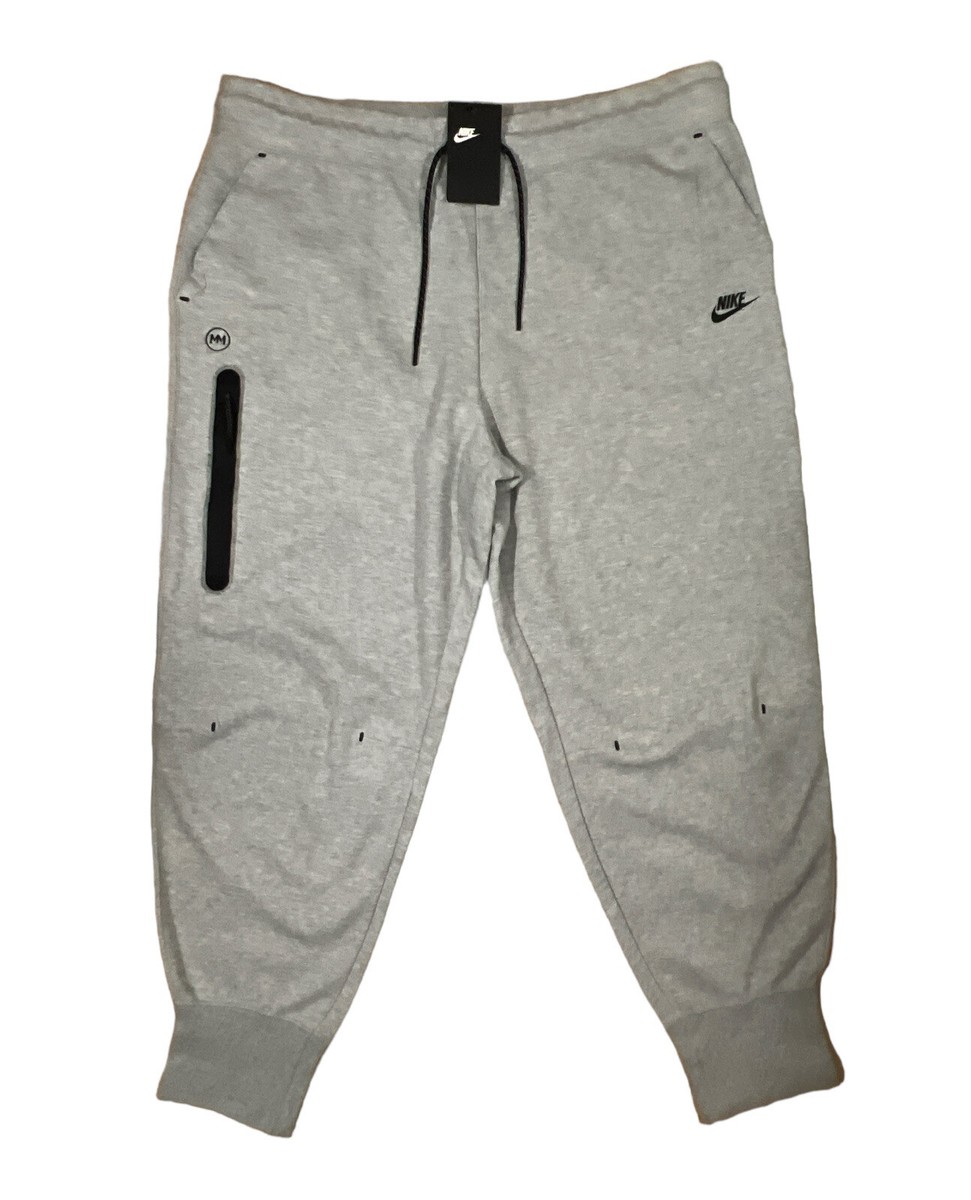 NIKE Tech Fleece Women's 2XL Joggers Pants Heather Grey
