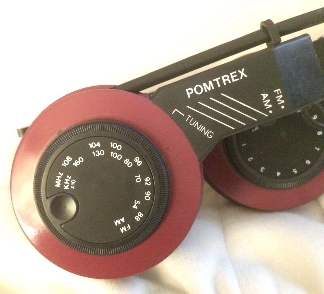Vintage* Pomtrex AM/FM Headphone Radio (built-in) MN 120-12346, auriculares con radio incorporada - Vimarsana News