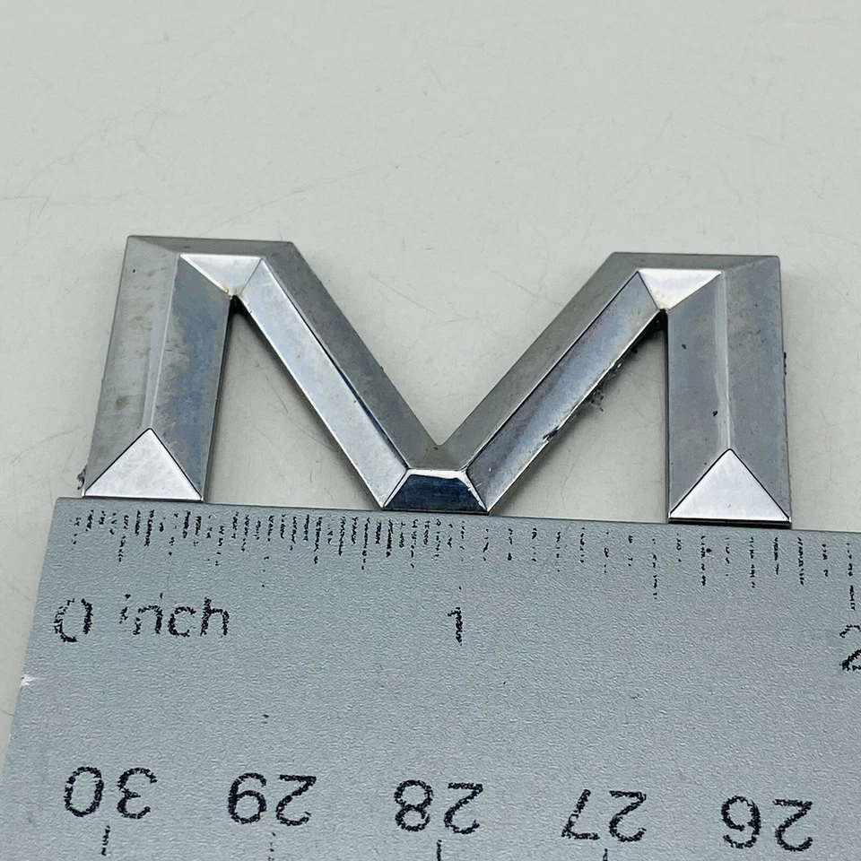 06 07 08 09 Lincoln MKZ emblema logotipo letra insignia maletero puerta lateral trasera OEM D24M-1 Foto 2 de 4