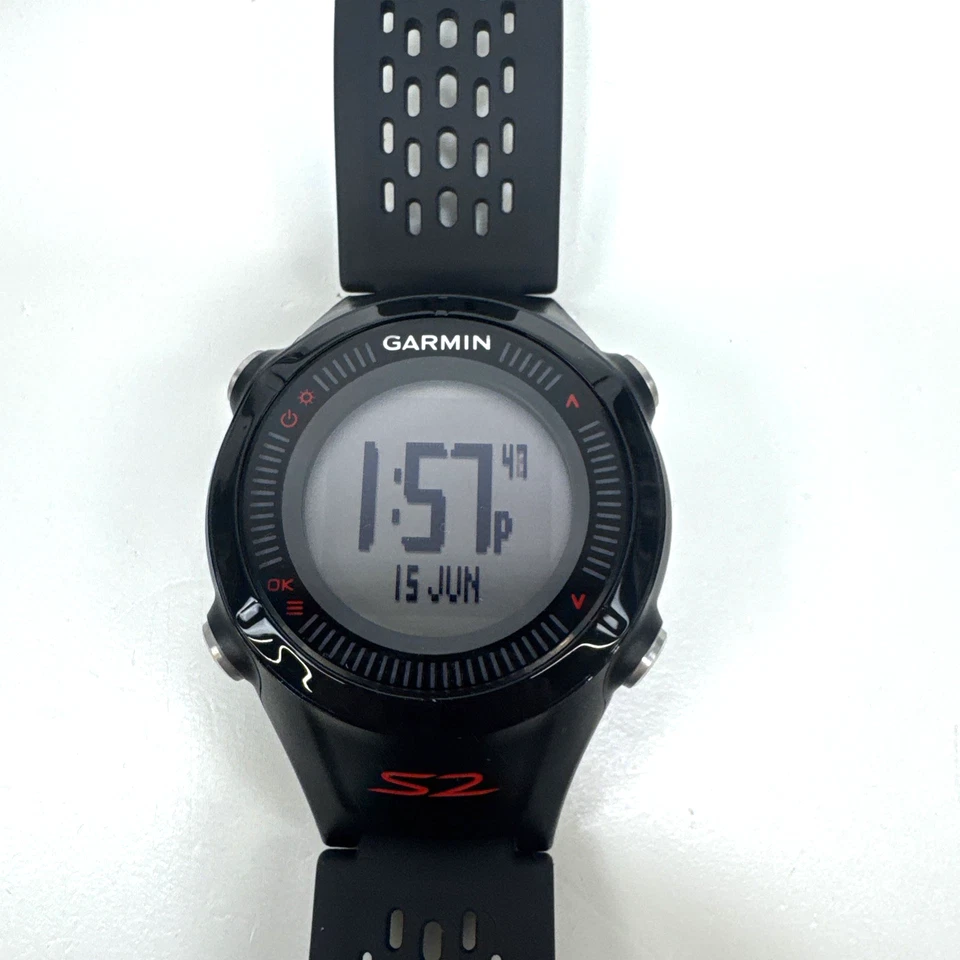 Garmin Approach S2 GPS Golf Watch (Battery Does Not Hold Charge) - Image 2 of 4