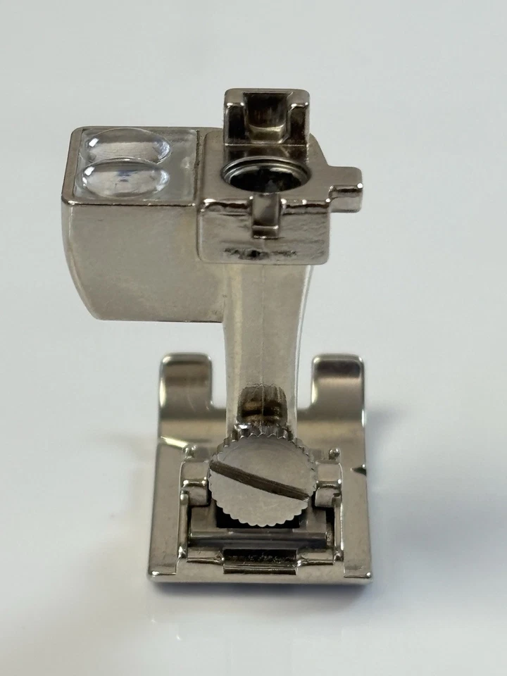 Genuine Bernina #3C Manual Buttonhole Presser Foot – 9mm – New Style - Image 4 of 4