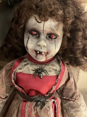 Porcelain Dolls & Doll Playsets Lifelike Feel with Vintage for