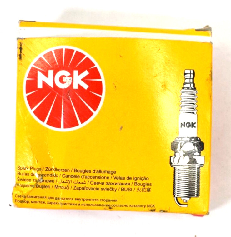 Lot of 4 NGK Spark Plugs Automotive Replacements Solid Terminal BPR4ES 6578