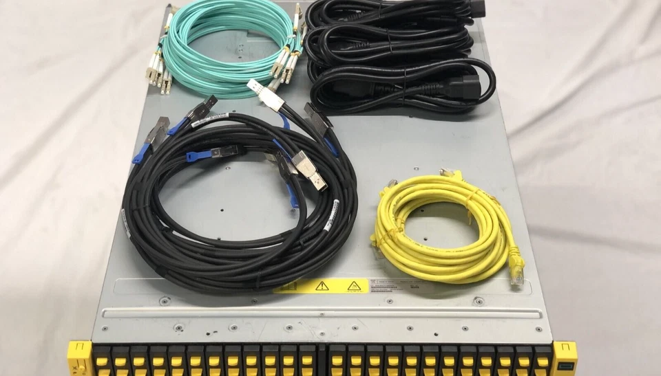 HP 3PAR 8450 96TB All Flash SAN HP Synergy 12000 Gen10 160 Core Configuration - Image 3 of 4