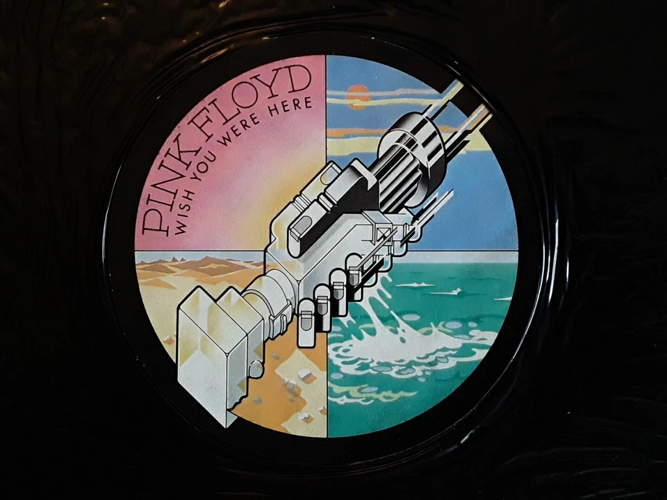 Pink Floyd Harvest Q4SHVL 814 Wish You Were Here UK QUAD Postcard Black Shrink M - Image 2 of 4