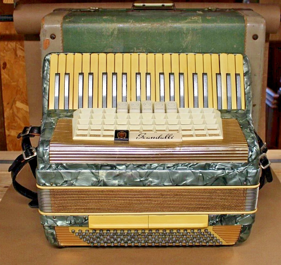 Scandalli Piano Accordion Aqua Green Pearlescent 1950 1960s LMM 41