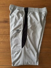 Boys Umbro Soccer Football Athletic Track Pants Sweatpants Joggers XL EXCELLENT