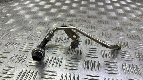 BMW 3 F30, F80 Turbinenschmierrohr 7812807 3.00 2018 31843449