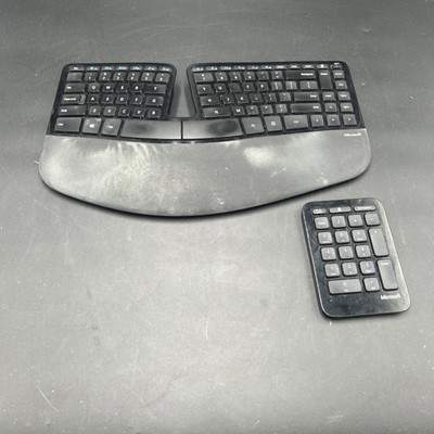 Microsoft Model 1559 Sculpt Ergonomic Desktop Keyboard For Repair Or Parts Only