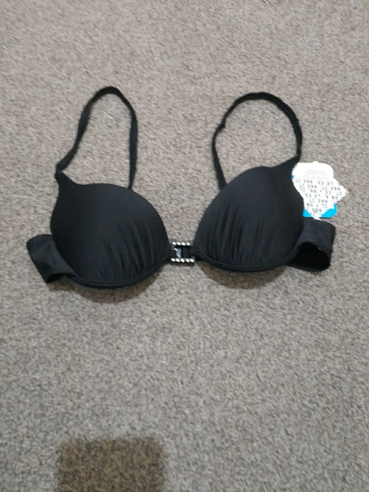 New Look UK 32A Bikini Bra Underwired, Moulded cup * - Image 1 of 4