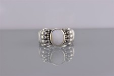 Sterling Silver Oval Mother of Pearl Puffy Collared Ribbed Band Ring 925 Sz: 8
