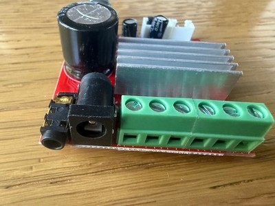 2.1 Hi-Fi Class D Audio Amplifier Board 2 x 15W + 30W 10-18 VDC 